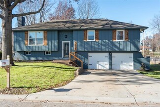 2208 N 153rd St, Basehor, KS 66007