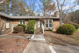 300 W Woodcroft Pkwy Unit 28d, Durham, NC 27713