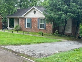 221 Santa Rosa Ct, Old Hickory, TN 37138