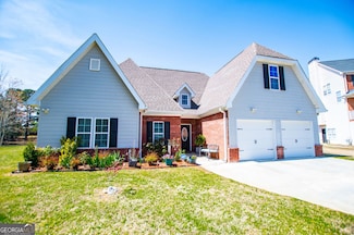 207 Meadow Lake Dr, Carrollton, GA 30116