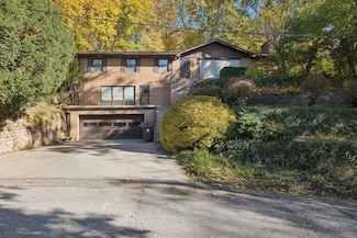 803 Oak Park Rd, Council Bluffs, IA 51503