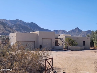 5713 W Sun Dance Dr, Queen Creek, AZ 85142