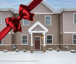 1221 W Saginaw St, Lansing, MI 48915