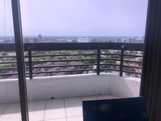 3500 Mystic Pointe Dr Unit 3805, Aventura, FL 33180