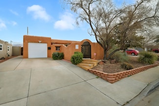 6117 Zimmerman Ave NE, Albuquerque, NM 87110