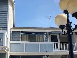 18427 Vincennes St Unit 8, Northridge, CA 91325