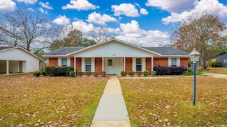 1205 Salem Rd, Conway, AR 72034