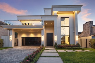 7 Lana Ln, Houston, TX 77027