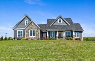 15081 Carriage House Ct, Amelia Court House, VA 23002