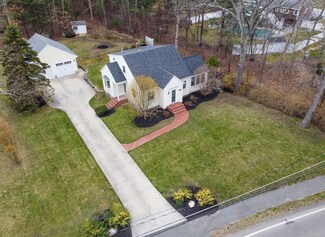 195 North St, Walpole, MA 02081