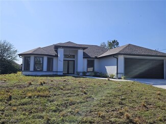 2511 37th St SW, Lehigh Acres, FL 33976
