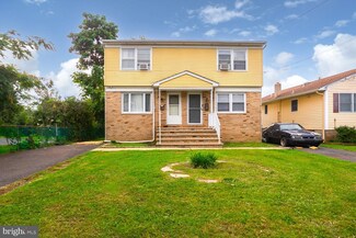 85 W 2nd St, Bound Brook, NJ 08805