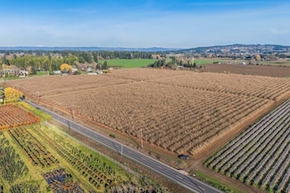 26050 SW Farmington Rd, Hillsboro, OR 97123