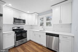 273 Greenland Ave, Ewing, NJ 08638