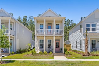 112 Crimson St, Summerville, SC 29486