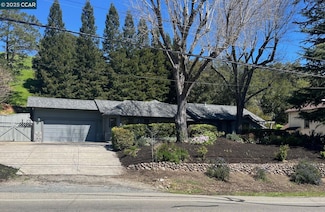 225 Rheem Blvd, Moraga, CA 94556