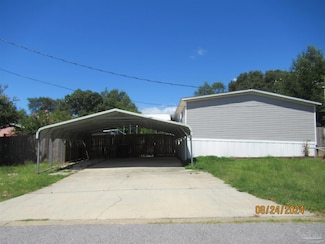 5205 Kee Memorial Dr, Pensacola, FL 32507
