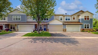 15618 Emerald Dr N Unit 6, Hugo, MN 55038
