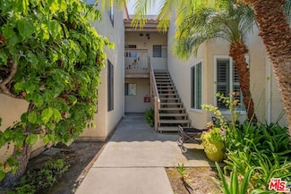 4852 Cabana Dr Unit 202, Huntington Beach, CA 92649