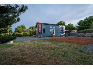 54663 Beach Loop Rd, Bandon, OR 97411