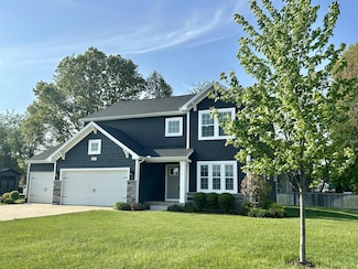 5636 Hyde Park Ave, Kalamazoo, MI 49009