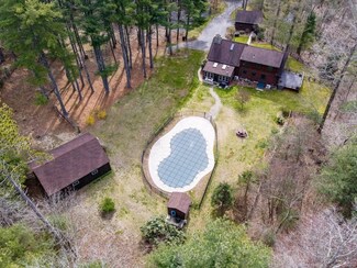 61 Bennett Rd, Hampden, MA 01036