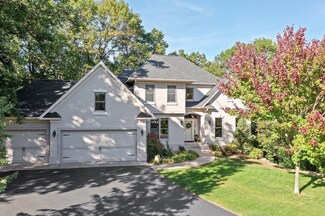 741 Helen Ct, Hudson, WI 54016