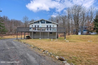 262 Ash Dr, Long Pond, PA 18334