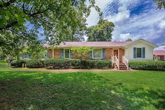 310 Lisa Ln, Gallatin, TN 37066