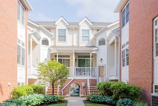 113 Chestnut Ct Unit 113, Garwood, NJ 07027
