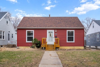 2608 York Ave N, Robbinsdale, MN 55422