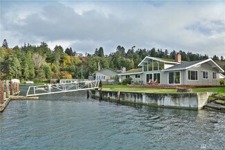 3636 Steelhead Dr, Greenbank, WA 98253