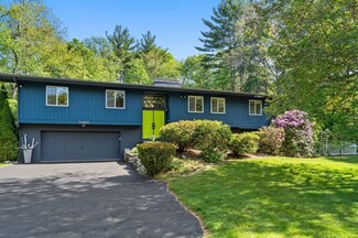 3 Pioneer Cir, Andover, MA 01810