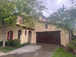 200 Dragonfly Cir, Sacramento, CA 95834