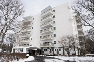 275 N Portage Path Unit 1-D, Akron, OH 44303
