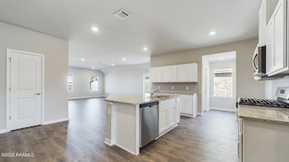 119 Bur Oak Dr, Lafayette, LA 70507