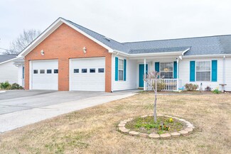 273 Flagstone Dr, Rossville, GA 30741
