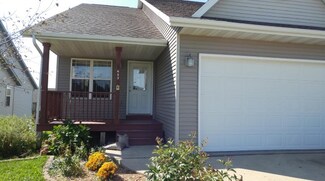 653 Garfield Ave Unit 1, Evansville, WI 53536