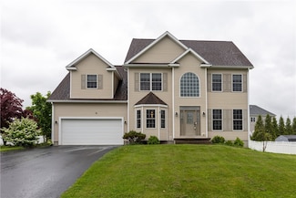 318 Wexford Ln, Horseheads, NY 14845