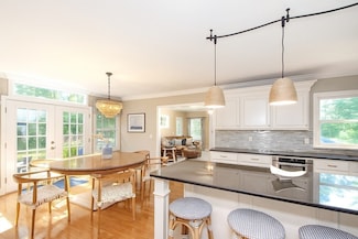 480 Ferry St, Marshfield, MA 02050