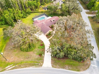 10206 Lakeview Dr, New Port Richey, FL 34654