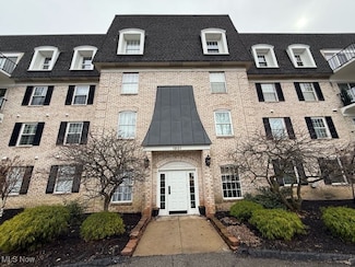 1931 King James Pkwy Unit 417, Westlake, OH 44145
