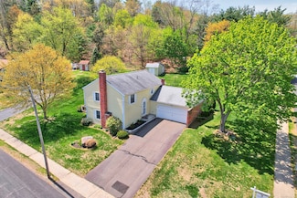 201 Matthews St, Bristol, CT 06010