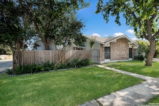 6625 Spring Lark St, San Antonio, TX 78249