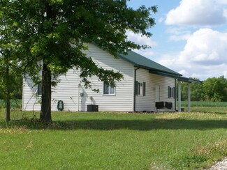 7002 Shelby 352, Shelbina, MO 63468