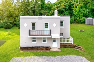 111 Blue Jay Way, Monaca, PA 15061