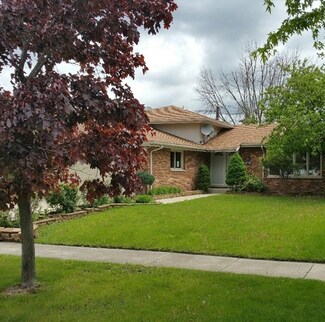 17001 Creekside Ave, Tinley Park, IL 60487