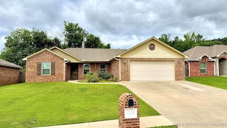 4169 Highland Dr, Tahlequah, OK 74464