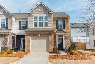 2463 Diplomat Ln, Charlotte, NC 28210