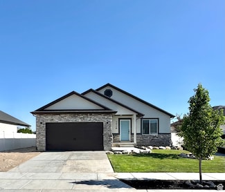 2408 E Maple Dr, Eagle Mountain, UT 84005
